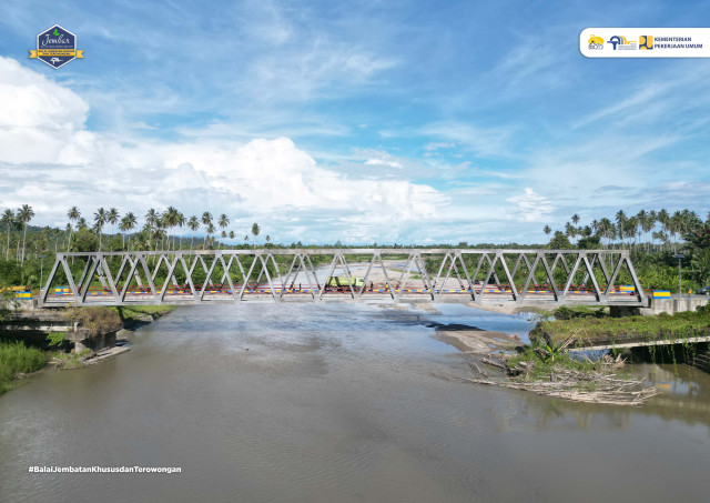 Inspeksi Jembatan Wai Kaka Provinsi Maluku