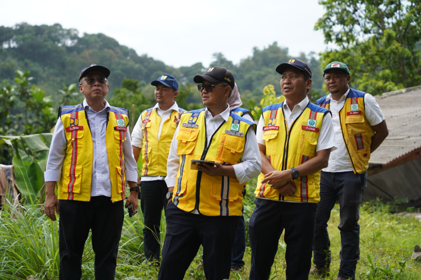 Kunjungan Dirjen BM ke Longsoran Kab. Sukabumi