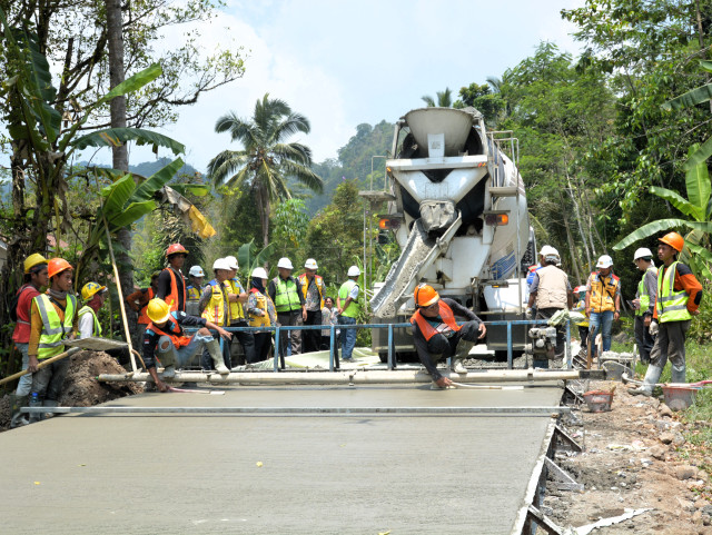 BBPJN DKI Jakarta – Jawa Barat Muluskan Jalan Daerah Bolang – Suniabana