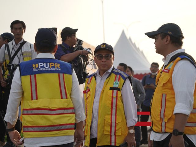 Hujan Ekstrim Bulan Januari hingga Februari Menjadi Perhatian Khusus Sjofva Kepada Para Satker dan PPK Saat Memimpin Apel Pagi Perdananya di Balai DKI Jabar.   