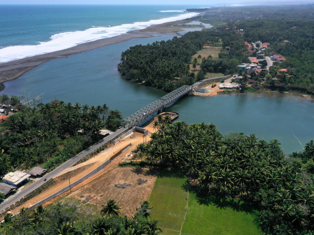 Melintasi Jembatan Ciwulan Baru, Wisata ke ‘Hawaii van Jabar’ Semakin Seru