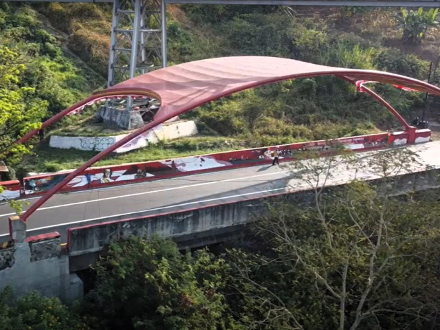 Para Pahlawan Kemerdekaan Ikut Meriahkan HUT RI Ke-79 di Jembatan Nagreg