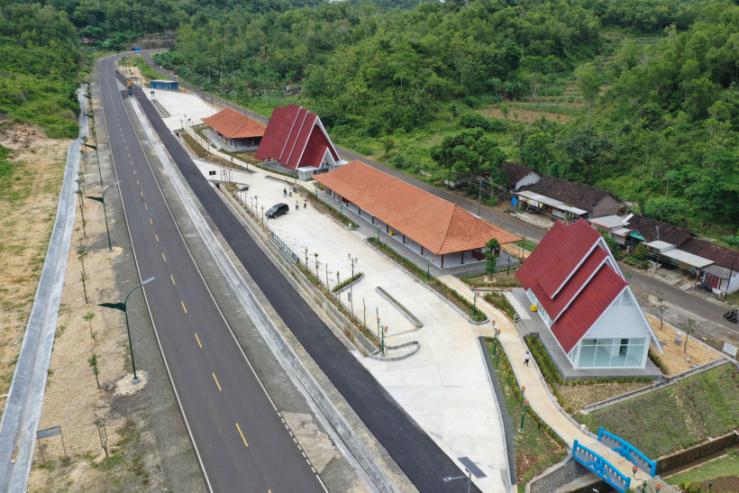 Rest Area Girisubo