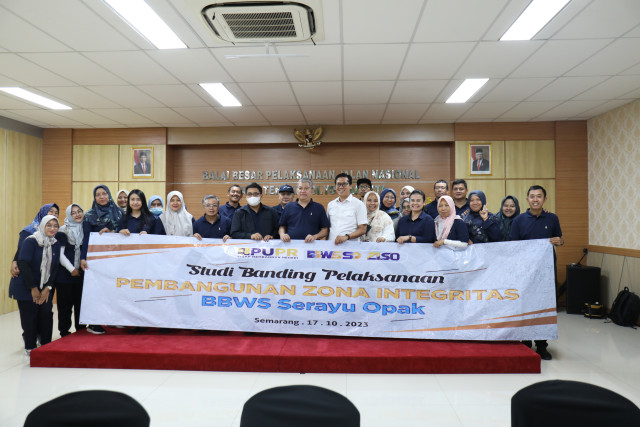 Studi Banding Zona Integritas (ZI) BBWS Serayu Opak di Lingkungan Balai Besar Pelaksanaan Jalan Nasional (BBPJN) Jawa Tengah - D.I.Yogyakarta