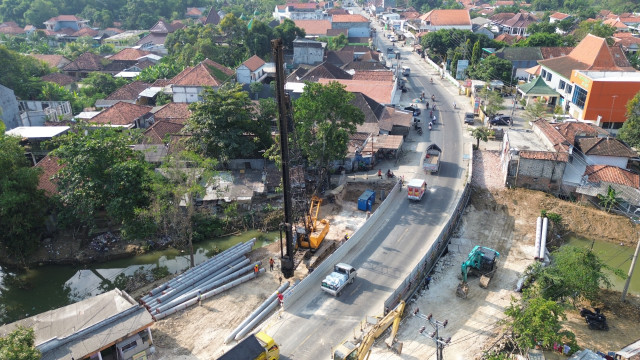 Pelebaran Jembatan Blega di Sampang, Madura untuk Atasi Kemacetan