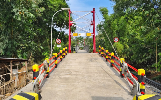 Jembatan Gantung Bagor Kulon: Solusi Cepat, Hemat, dan Tahan Bencana untuk Konektivitas Desa