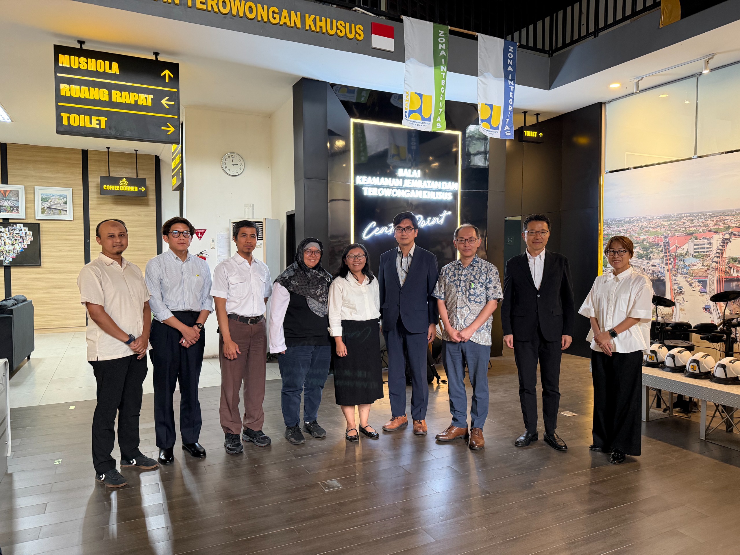 Kunjungan JICA ke Balai Keamanan Jembatan dan Terowongan Khusus