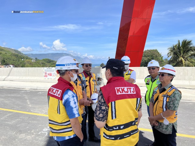 Inspeksi Jembatan Aek Tano Ponggol di Panguruan