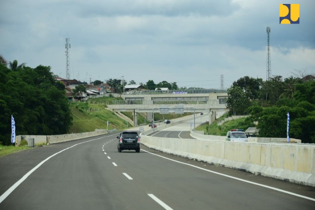 Jalan Tol Diharapkan Mempercepat Pertumbuhan Ekonomi Jawa Barat Bagian Selatan