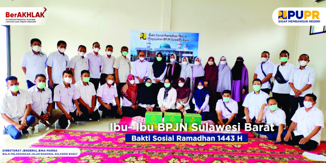 Bakti Sosial Ramadhan Ibu-ibu Paguyuban BPJN Sulawesi Barat