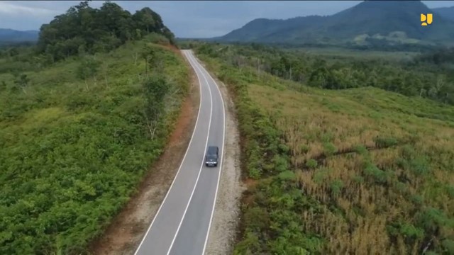 Dukung Pertumbuhan Ekonomi Daerah, Kementerian PUPR Terus Tingkatkan Konektivitas di Kawasan Perbatasan