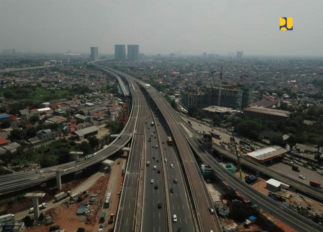 Penggantian Nama Jalan, Akses Masuk Ruas Tol Japek Elevated Km 10A Arah Cikampek Akan Dialihkan dan Ditutup Sementara Mulai Pukul 05.00 sd 10.00 WIB pada 12 April 2021