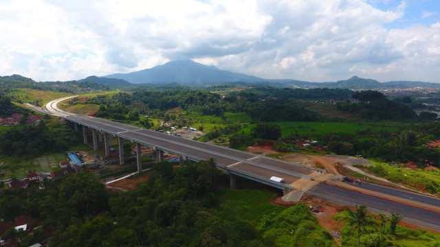 Kementerian PUPR Dorong Penyelesaian Jalan Tol Cisumdawu Tuntas Akhir 2021