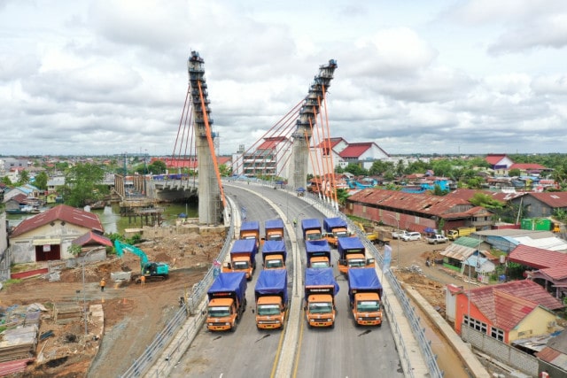 Lakukan Sertifikasi Laik Fungsi, Jembatan Sei Alalak Gelar Uji Beban