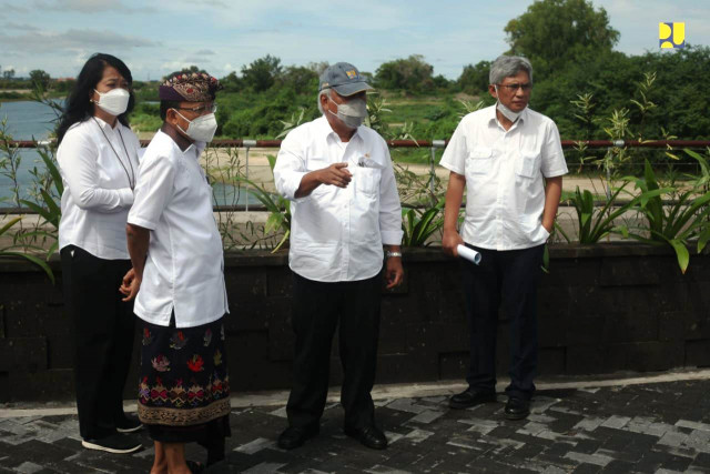 Dampingi Presiden Jokowi Tinjau Kesiapan KTT G-20 di Bali, Menteri Basuki : Kegiatan Fisik Kita Mulai Awal 2022