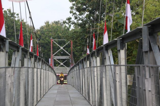 Dirjen Bina Marga Resmikan Jembatan Gantung Jawa Tengah