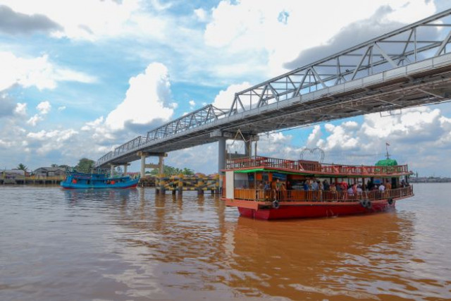 Konstruksi Duplikasi Jembatan Kapuas I Dimulai Agustus 