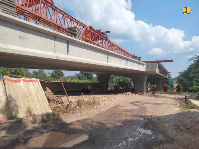 Urai Kemacetan Perlintasan Kereta Kota Prabumulih, Kementerian PUPR Selesaikan Flyover Patih Galung 