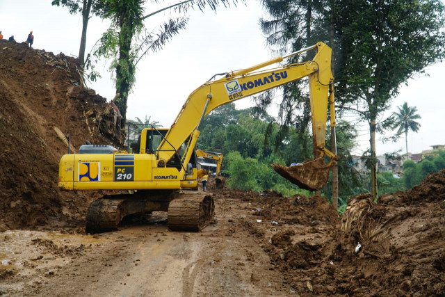 Pasca Gempa, Ruas Jalan Nasional Puncak – Cianjur Sudah Bisa Dilalui