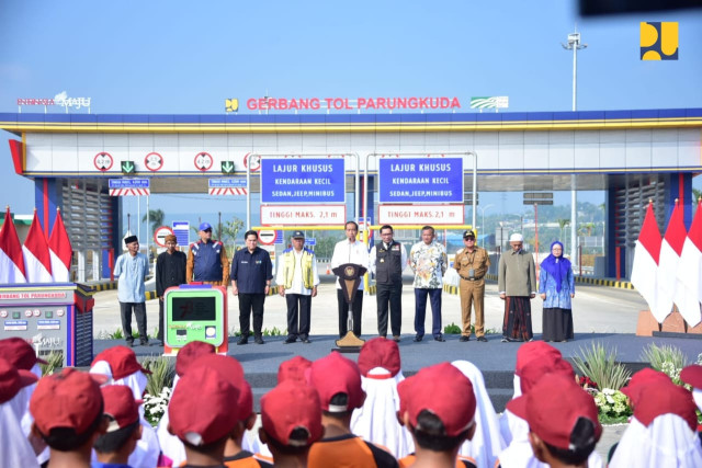 Presiden Jokowi Resmikan Ruas Tol Cigombong-Cibadak, Pangkas Waktu Jakarta-Sukabumi Jadi 2,5 Jam