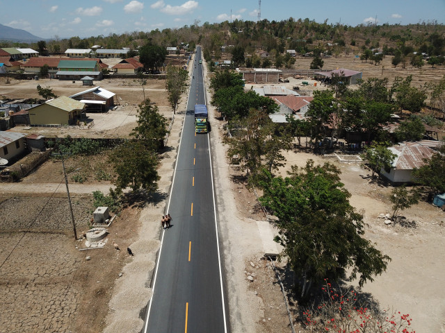 Bangun Jalan di Perbatasan Perkuat Kawasan dan Ekonomi di NTT