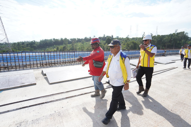 Tinjau Jaringan Jalan Tol Akses IKN Nusantara, Menteri Basuki: Siap Fungsional Agustus 2024