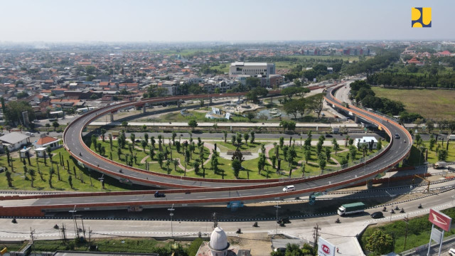 Konstruksi Tuntas, Flyover Djuanda Urai Kemacetan Bundaran  Aloha Menuju Bandara Juanda Sidoarjo 