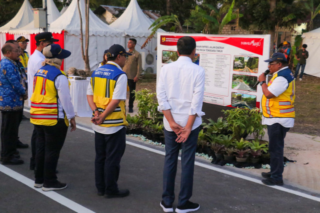 Presiden Jokowi Resmikan 27 Inpres Jalan Daerah Sepanjang 217,9 km di Provinsi NTT