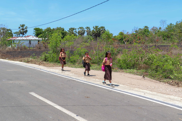 Presiden Jokowi Resmikan 27 Inpres Jalan Daerah Sepanjang 217,9 km di Provinsi NTT