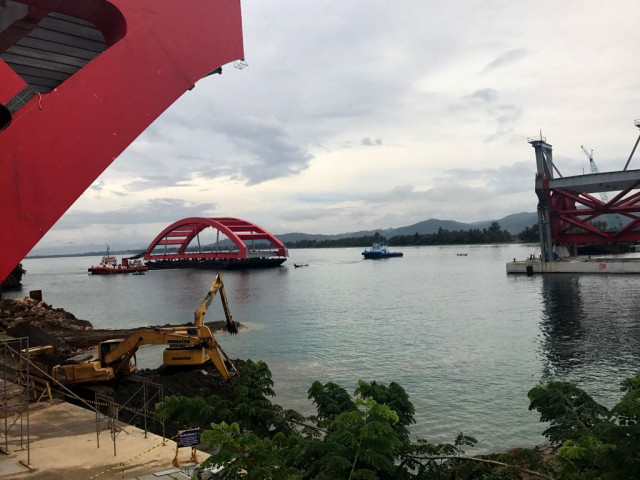 The First Main Landscape of the Holtekamp Bridge Arrives Faster in Jayapura
