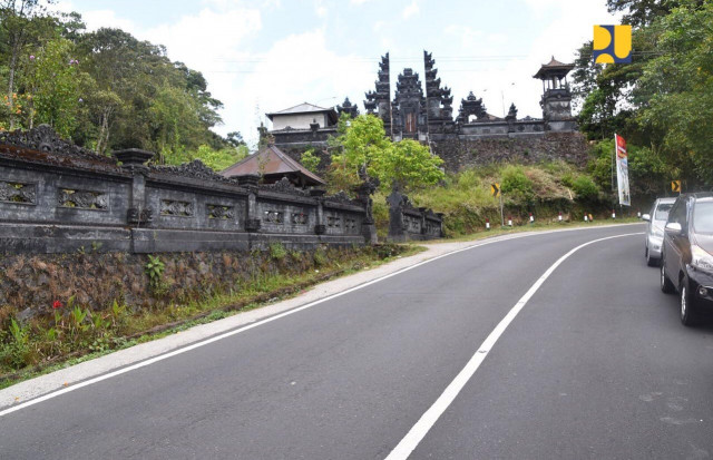 New Road Construction of Mengwitani - Singaraja Increases South-North Bali Connectivity